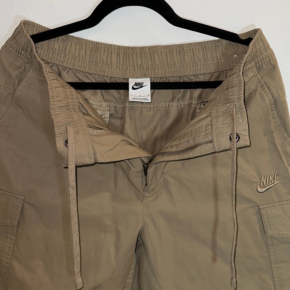 Nike cargo pants